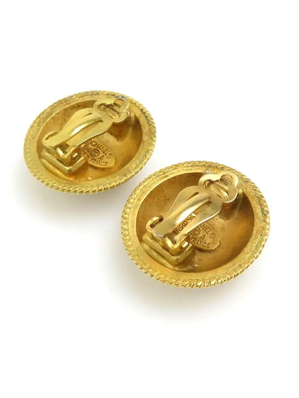 Auth Chanel Vintage Cc Logo Clip On #306950C32B